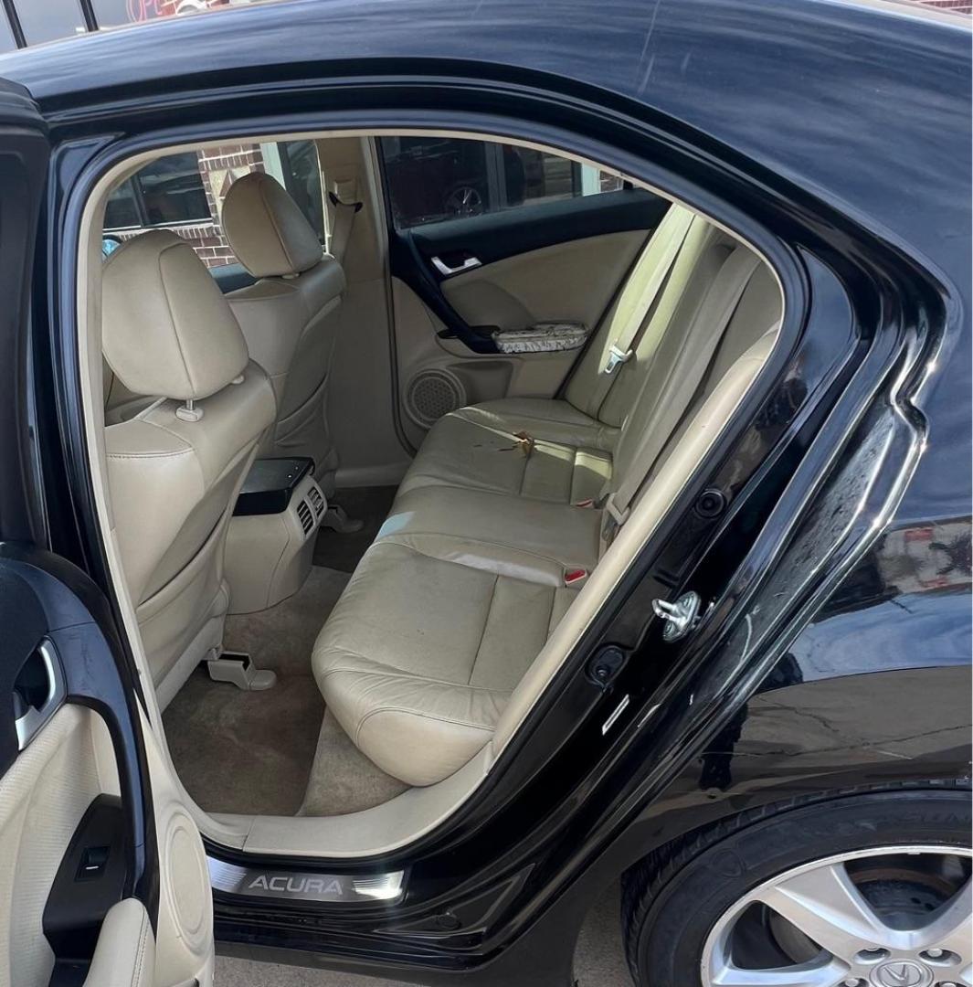 2011 BLACK ACURA TSX (JH4CU2F68BC) with an 2.4L engine, Automatic transmission, located at 4415 NE 28th St, Haltom City, TX, 76117, (817) 222-9334, 32.795322, -97.280937 - Photo#11
