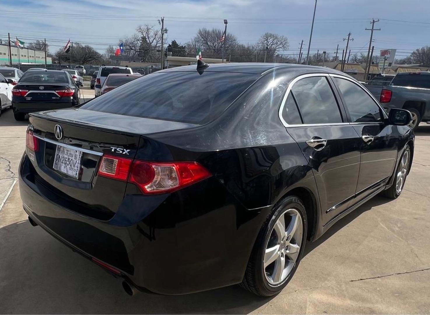2011 BLACK ACURA TSX (JH4CU2F68BC) with an 2.4L engine, Automatic transmission, located at 4415 NE 28th St, Haltom City, TX, 76117, (817) 222-9334, 32.795322, -97.280937 - Photo#3