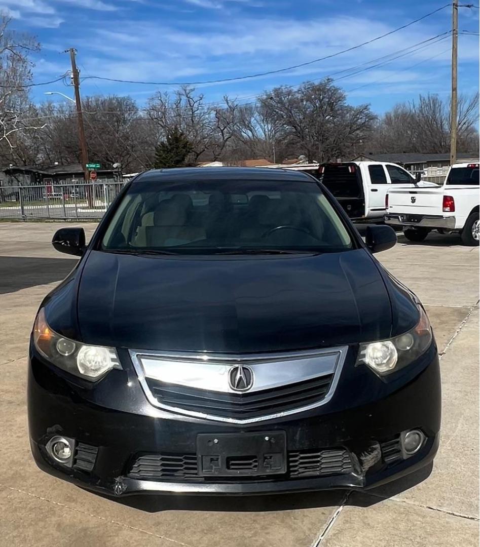 2011 BLACK ACURA TSX (JH4CU2F68BC) with an 2.4L engine, Automatic transmission, located at 4415 NE 28th St, Haltom City, TX, 76117, (817) 222-9334, 32.795322, -97.280937 - Photo#5