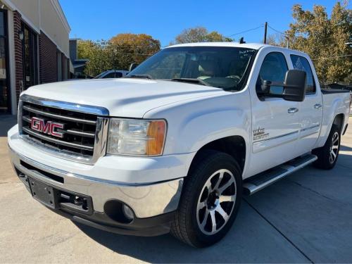 2011 GMC SIERRA 4DR