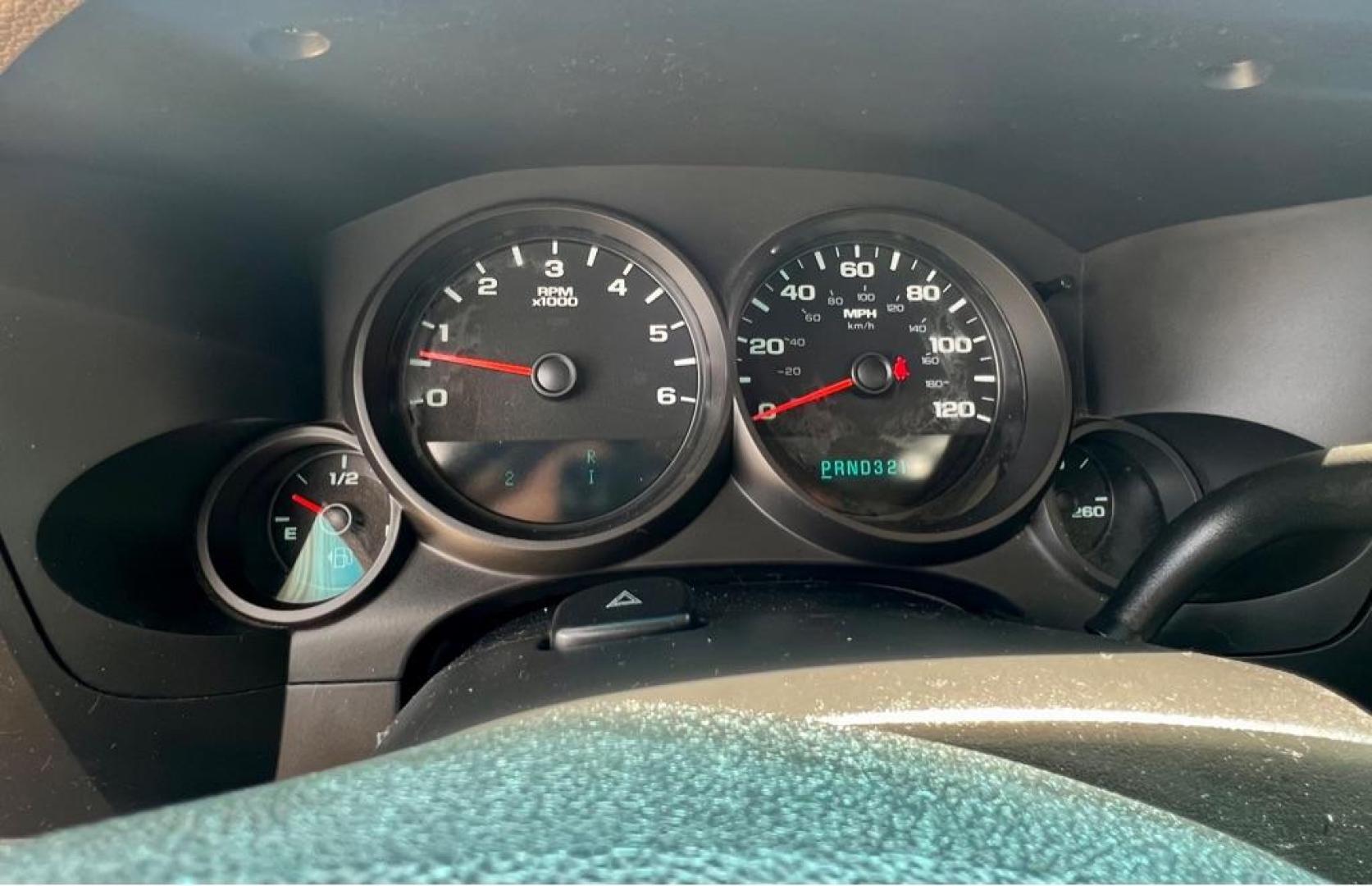2010 BLACK GMC SIERRA 1500 SL (3GTRCUEA1AG) with an 4.8L engine, Automatic transmission, located at 4415 NE 28th St, Haltom City, TX, 76117, (817) 222-9334, 32.795322, -97.280937 - Photo#8