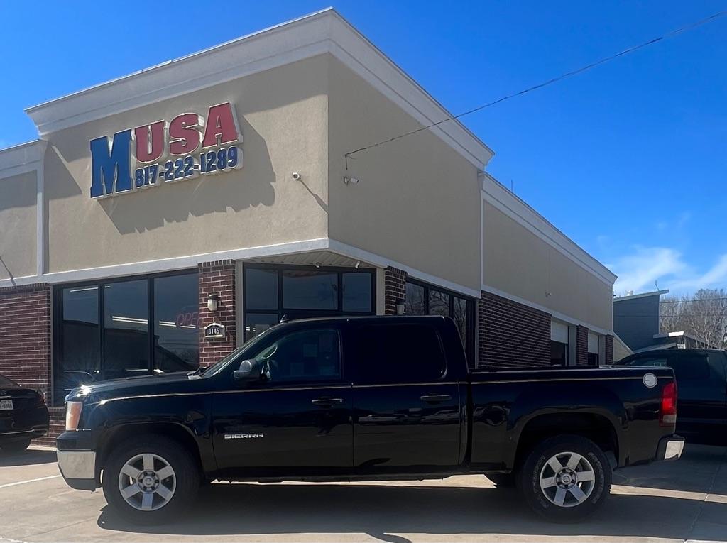 photo of 2010 GMC SIERRA 4DR