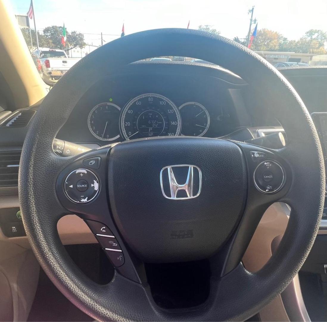 2013 BLACK HONDA ACCORD ULX (1HGCR2F30DA) with an 2.4L engine, Continuously Variable transmission, located at 4415 NE 28th St, Haltom City, TX, 76117, (817) 222-9334, 32.795322, -97.280937 - Photo#14
