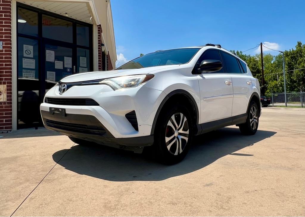 photo of 2016 TOYOTA RAV4 4DR