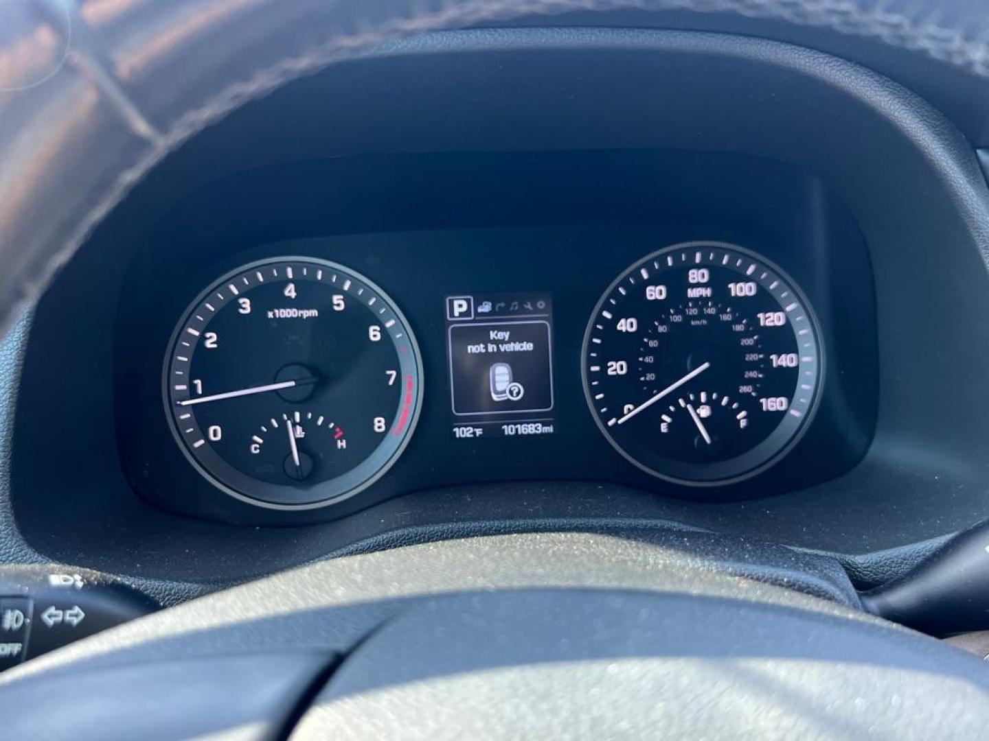 2016 Maroon HYUNDAI TUCSON LIMITED (KM8J33A28GU) with an 1.6L engine, Automatic transmission, located at 4415 NE 28th St, Haltom City, TX, 76117, (817) 222-9334, 32.795322, -97.280937 - Photo#9