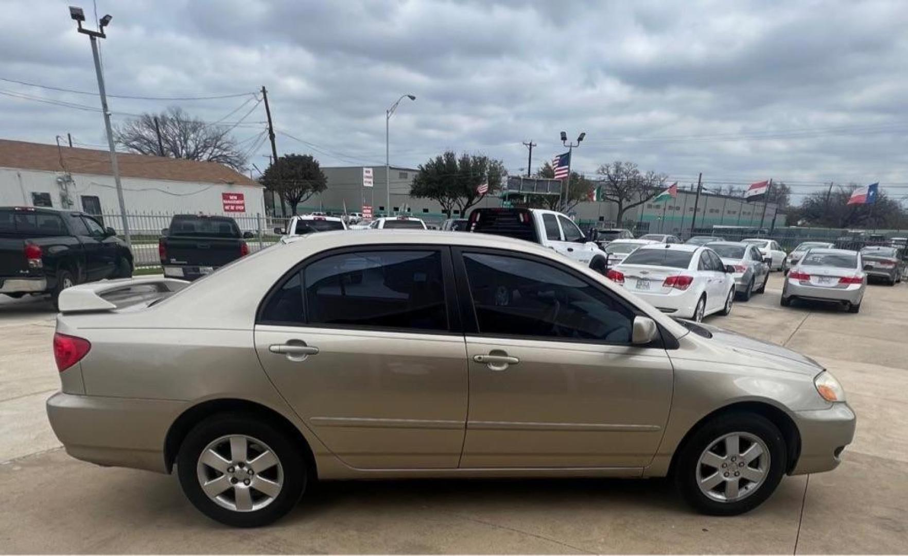 2005 TAN TOYOTA COROLLA CE (1NXBR32E45Z) with an 1.8L engine, Automatic transmission, located at 4415 NE 28th St, Haltom City, TX, 76117, (817) 222-9334, 32.795322, -97.280937 - Photo#8