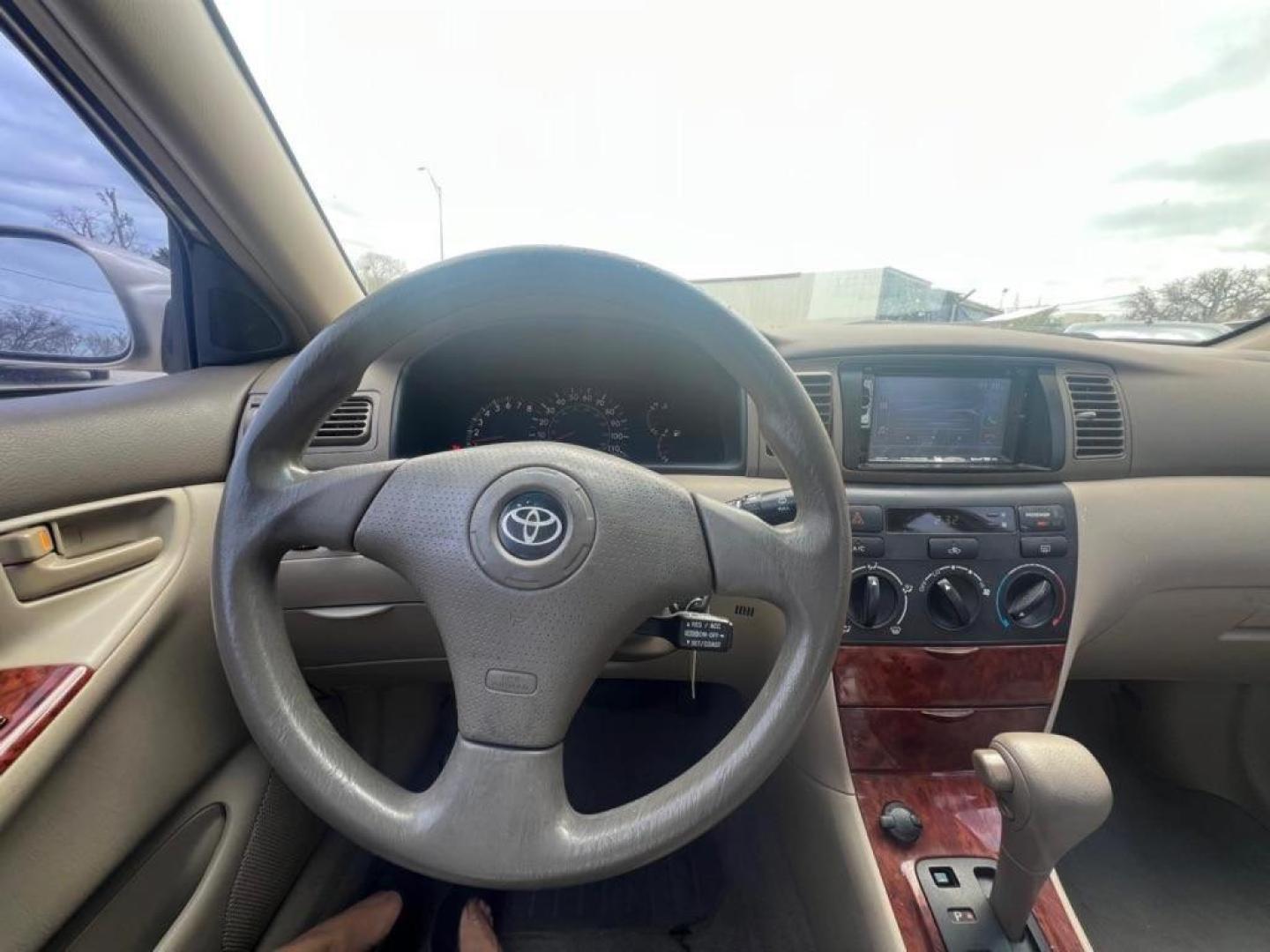 2005 TAN TOYOTA COROLLA CE (1NXBR32E45Z) with an 1.8L engine, Automatic transmission, located at 4415 NE 28th St, Haltom City, TX, 76117, (817) 222-9334, 32.795322, -97.280937 - Photo#9