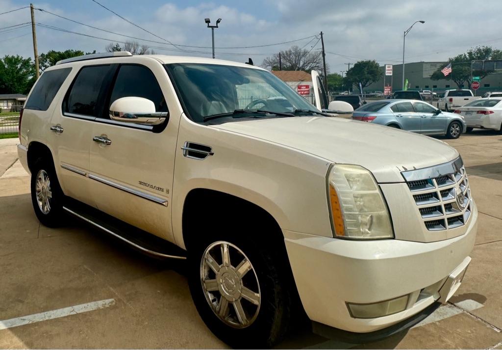 photo of 2007 CADILLAC ESCALADE 4DR