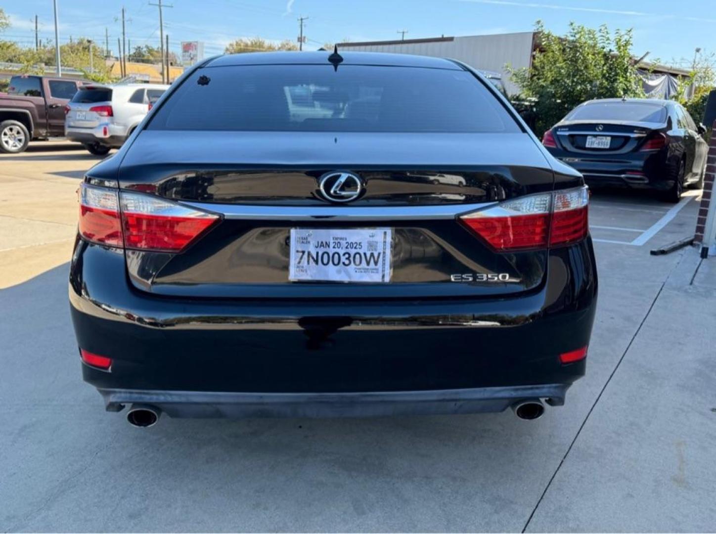 2014 BLACK LEXUS ES 350 (JTHBK1GG9E2) with an 3.5L engine, Automatic transmission, located at 4415 NE 28th St, Haltom City, TX, 76117, (817) 222-9334, 32.795322, -97.280937- Photo#3