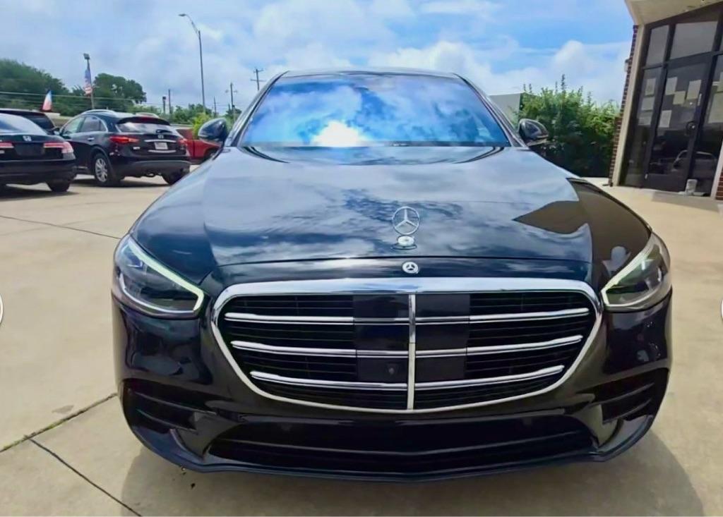 photo of 2022 MERCEDES-BENZ S-CLASS S580 4MATIC