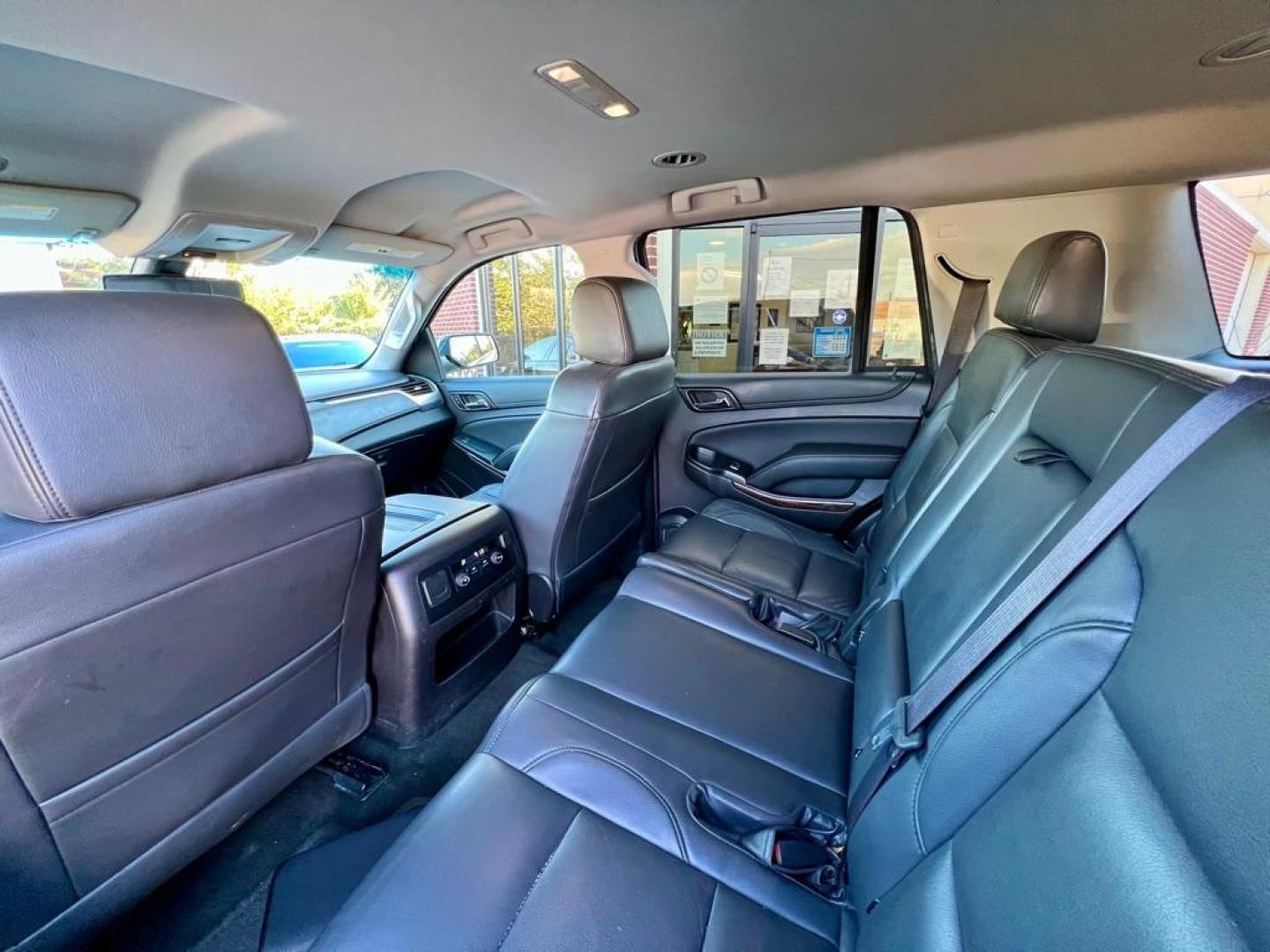 2016 Black CHEVROLET TAHOE 1500 LS (1GNSCAKC5GR) with an 5.3L engine, Automatic transmission, located at 4415 NE 28th St, Haltom City, TX, 76117, (817) 222-9334, 32.795322, -97.280937 - Photo#10