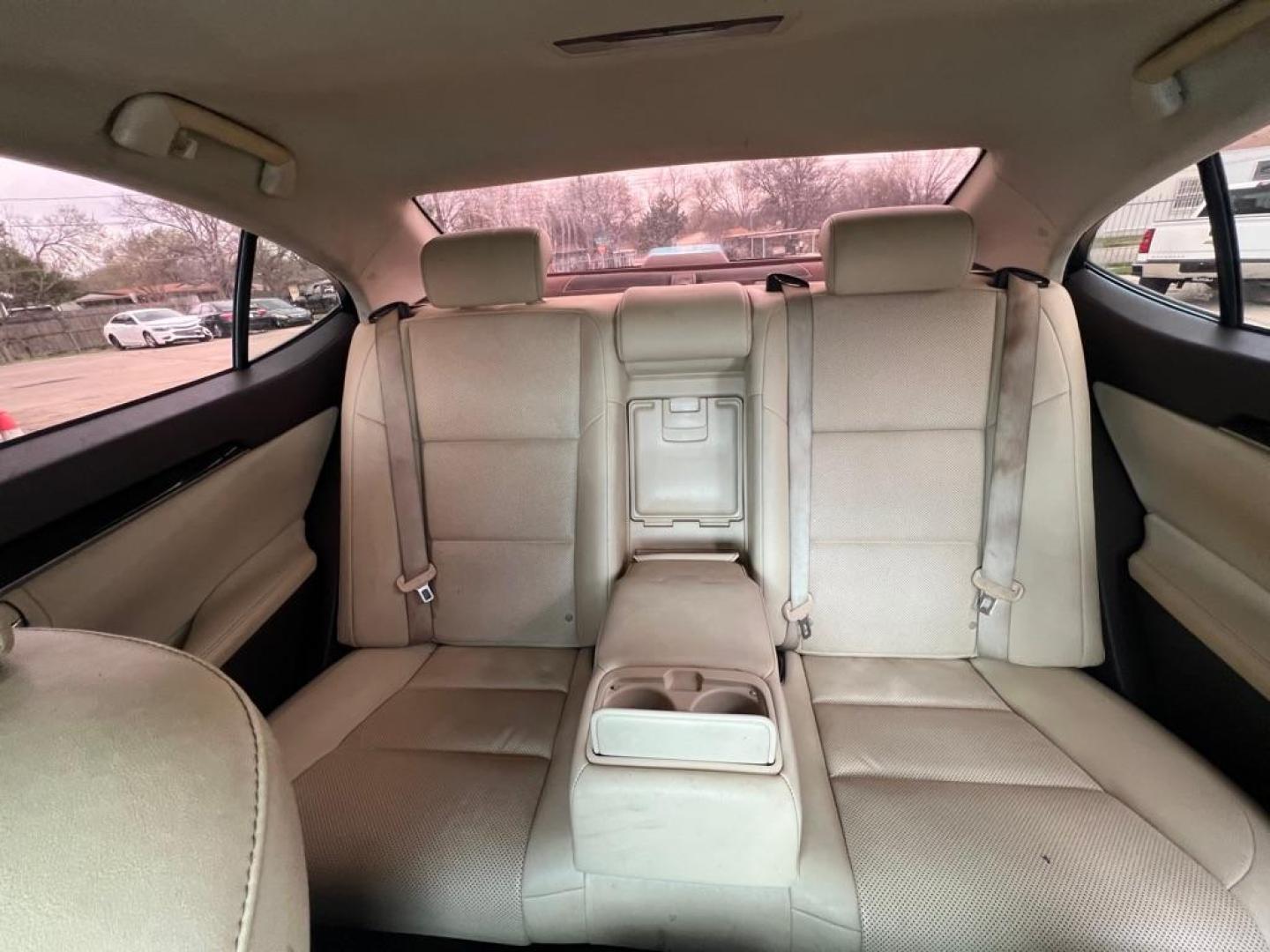 2016 Black LEXUS ES 350 (58ABK1GG7GU) with an 3.5L engine, Automatic transmission, located at 4415 NE 28th St, Haltom City, TX, 76117, (817) 222-9334, 32.795322, -97.280937 - Photo#11