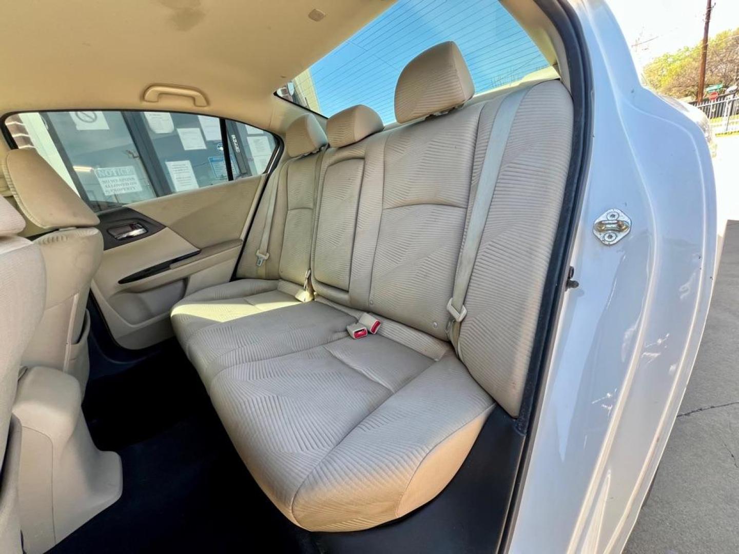 2015 White HONDA ACCORD LX (1HGCR2F3XFA) with an 2.4L engine, Continuously Variable transmission, located at 4415 NE 28th St, Haltom City, TX, 76117, (817) 222-9334, 32.795322, -97.280937 - Photo#10