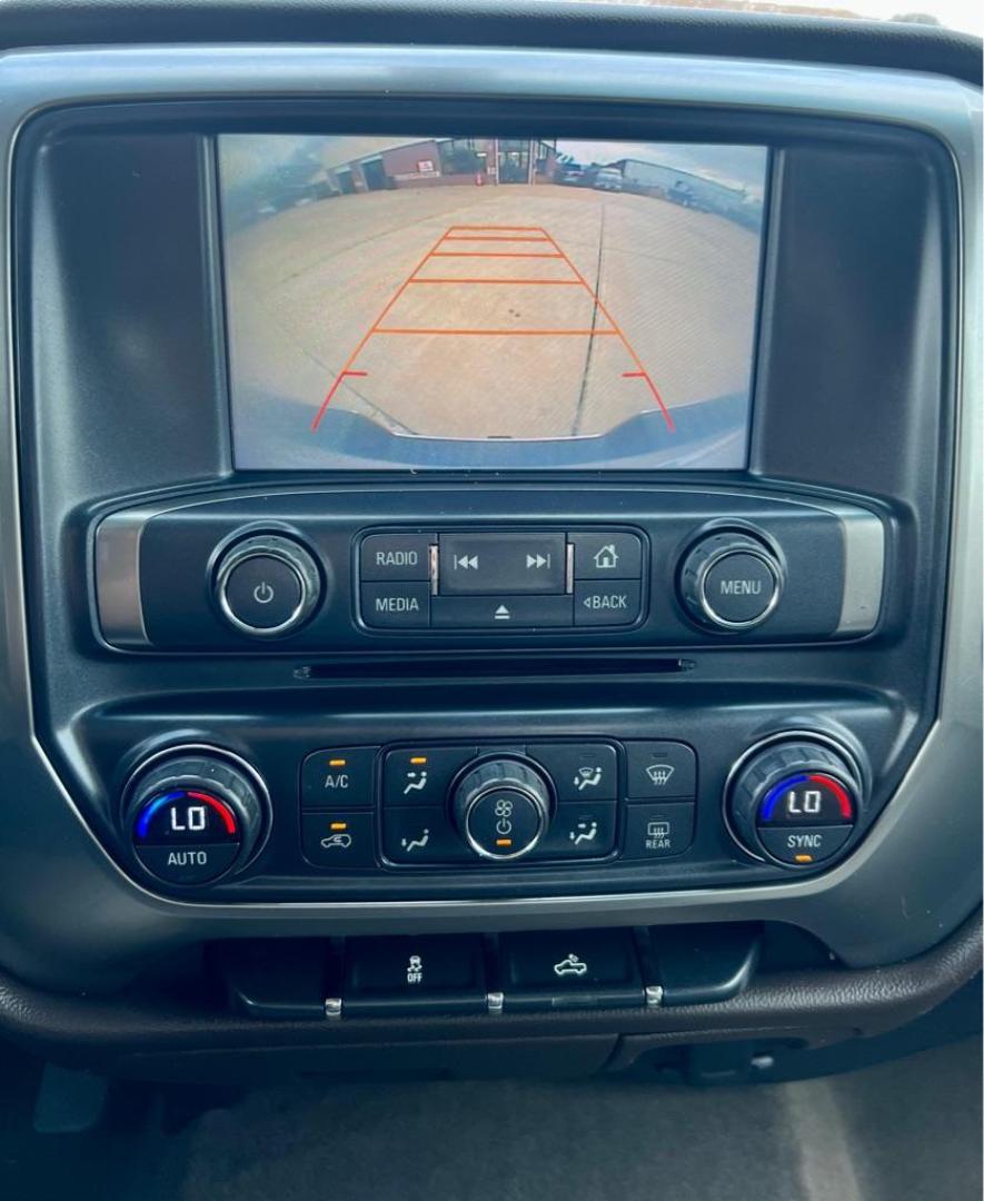 2016 White CHEVROLET SILVERADO 1500 LT (3GCPCREC1GG) with an 5.3L engine, Automatic transmission, located at 4415 NE 28th St, Haltom City, TX, 76117, (817) 222-9334, 32.795322, -97.280937 - Photo#8