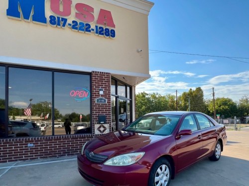 2004 TOYOTA CAMRY LE