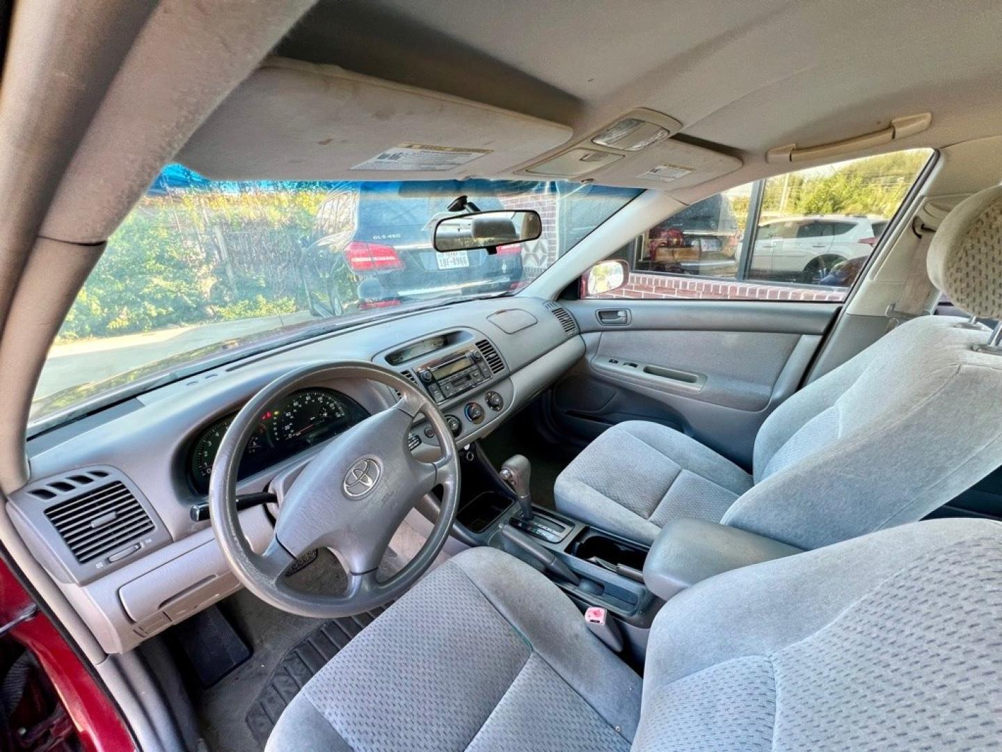 2004 Red TOYOTA CAMRY LE (4T1BE32K84U) with an 2.4L engine, Automatic transmission, located at 4415 NE 28th St, Haltom City, TX, 76117, (817) 222-9334, 32.795322, -97.280937- Photo#7