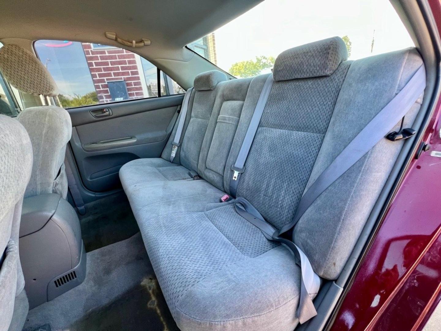 2004 Red TOYOTA CAMRY LE (4T1BE32K84U) with an 2.4L engine, Automatic transmission, located at 4415 NE 28th St, Haltom City, TX, 76117, (817) 222-9334, 32.795322, -97.280937- Photo#11