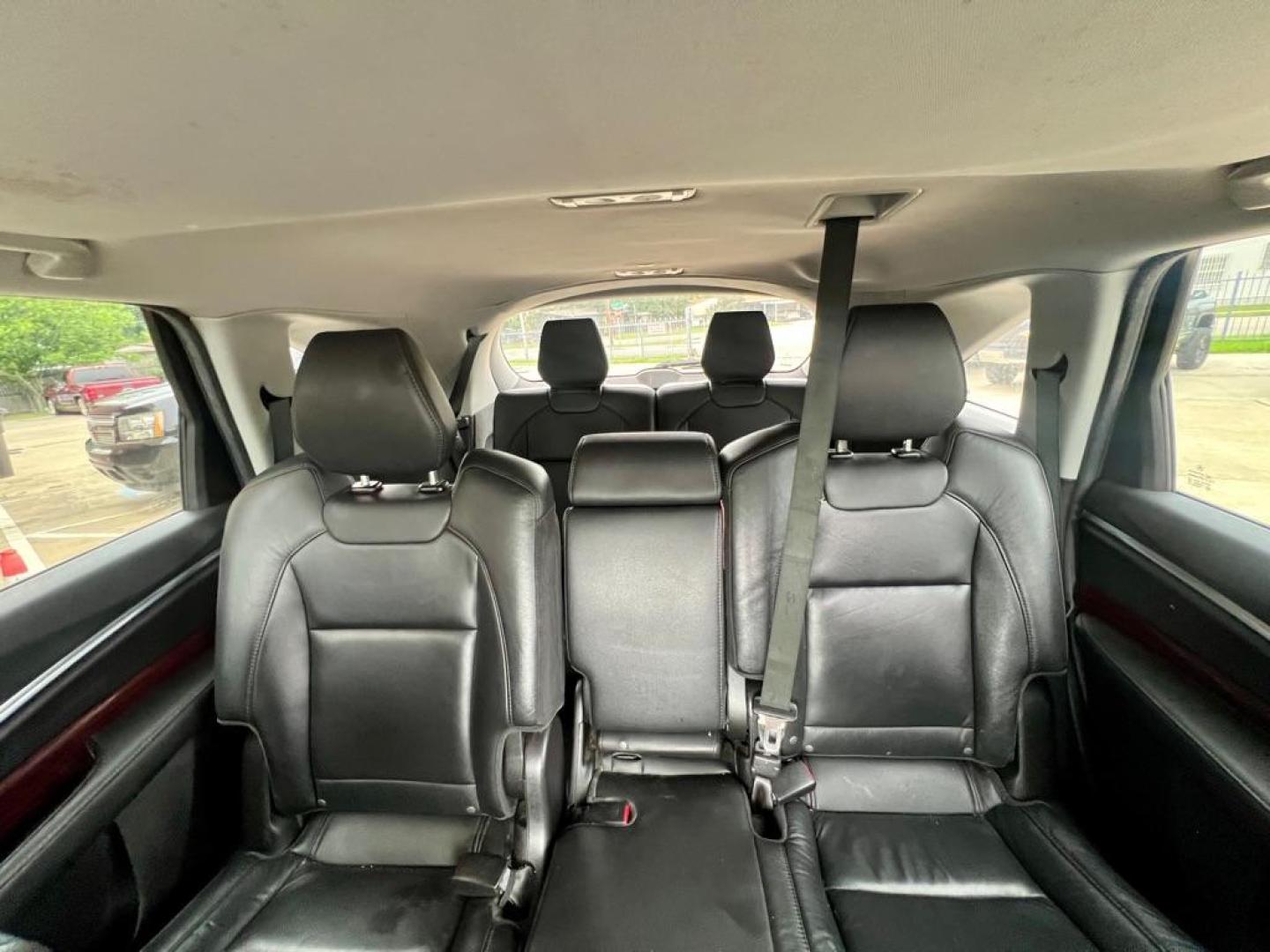 2016 Black ACURA MDX (5FRYD3H28GB) with an 3.5L engine, Automatic transmission, located at 4415 NE 28th St, Haltom City, TX, 76117, (817) 222-9334, 32.795322, -97.280937 - Photo#10