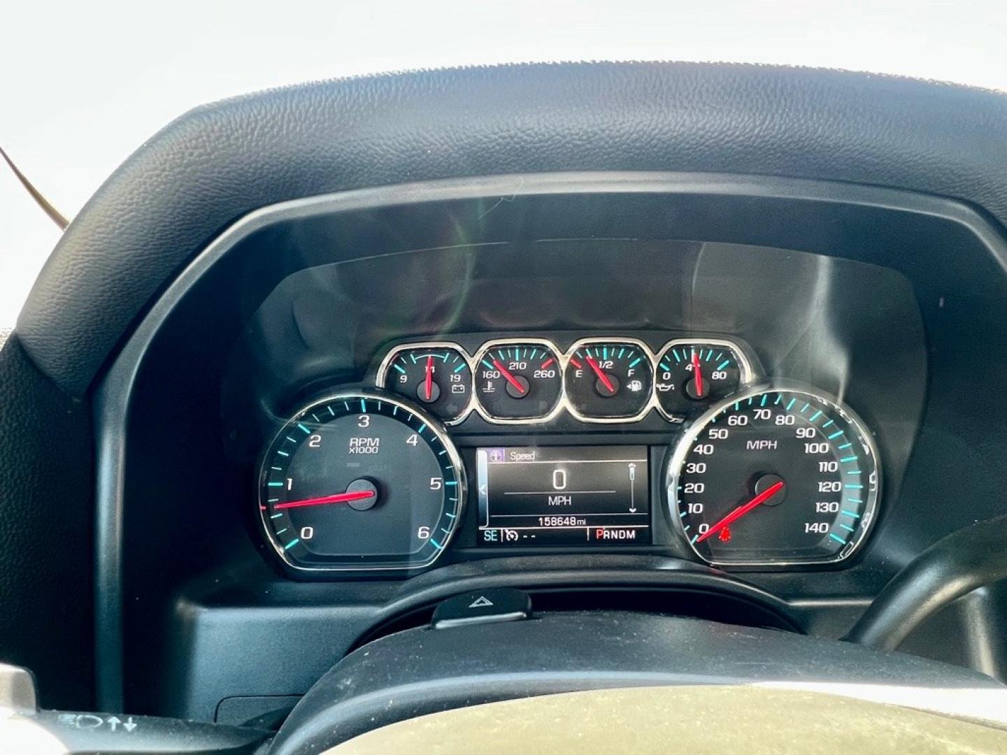 2016 Red CHEVROLET SILVERADO 1500 LT (3GCPCREC4GG) with an 5.3L engine, Automatic transmission, located at 4415 NE 28th St, Haltom City, TX, 76117, (817) 222-9334, 32.795322, -97.280937- Photo#9