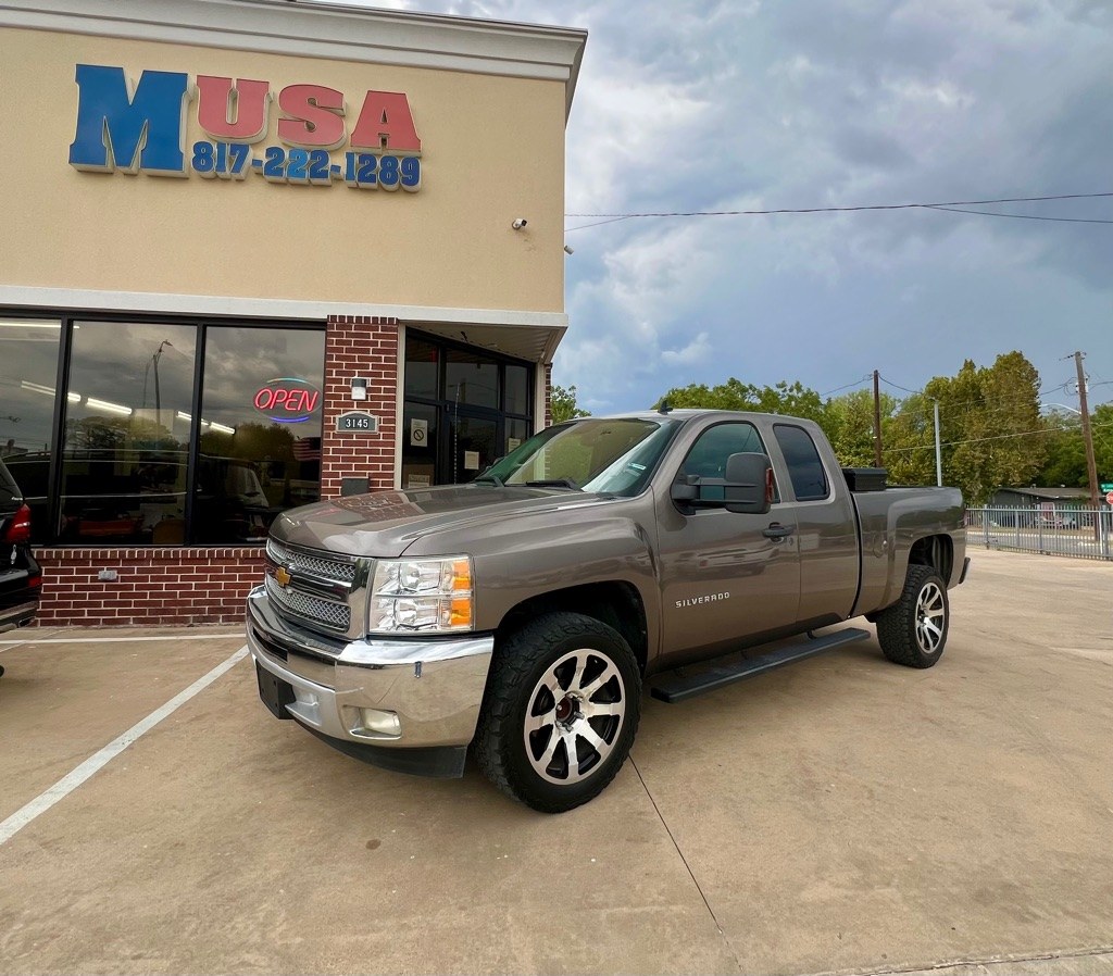 photo of 2012 CHEVROLET SILVERADO 1500 LT