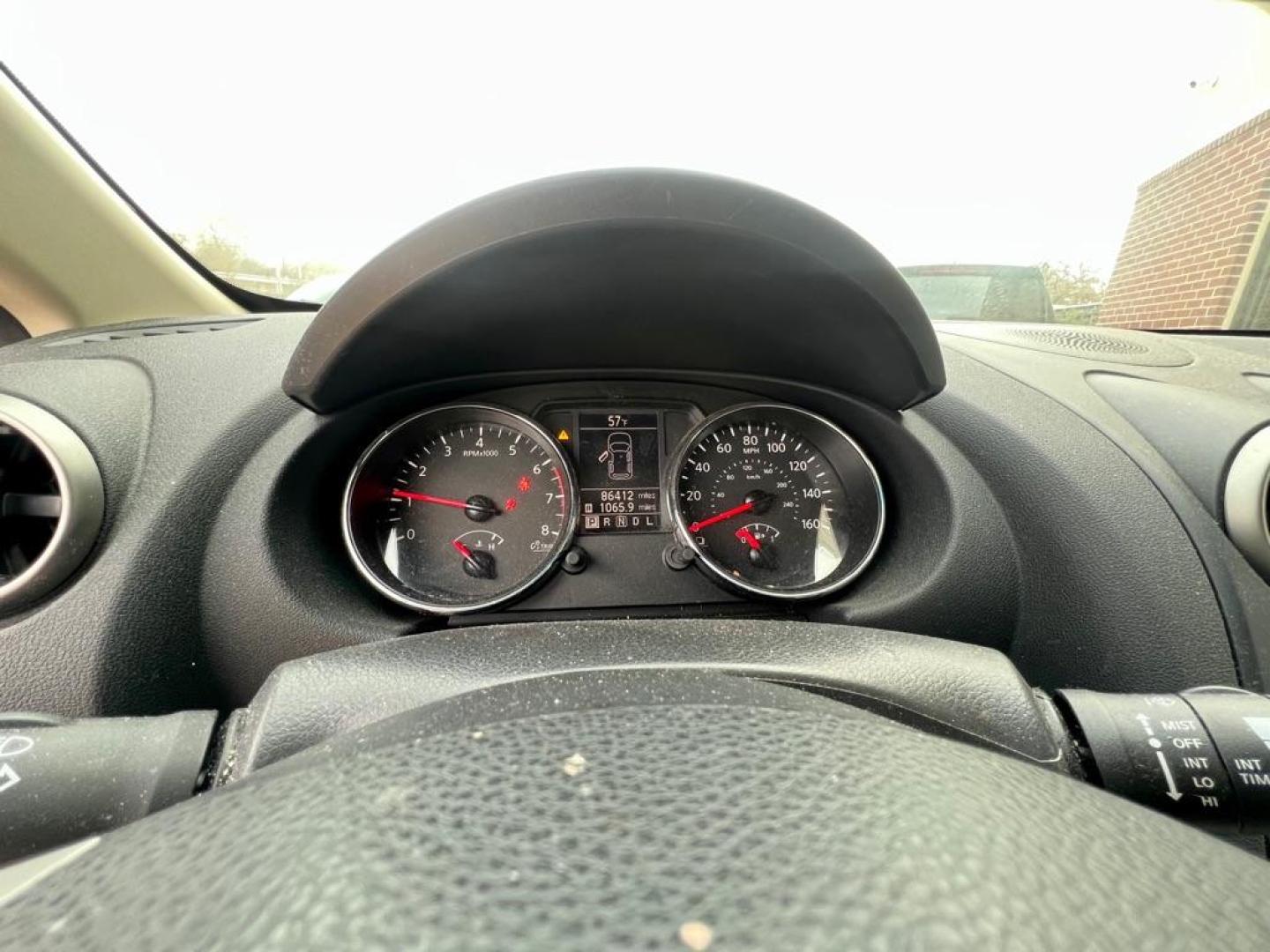 2015 BLACK NISSAN ROGUE SELECT S (JN8AS5MT5FW) with an 2.5L engine, Continuously Variable transmission, located at 4415 NE 28th St, Haltom City, TX, 76117, (817) 222-9334, 32.795322, -97.280937 - Photo#9