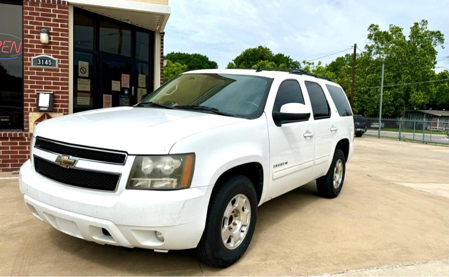 2009 Chevrolet Tahoe's photo