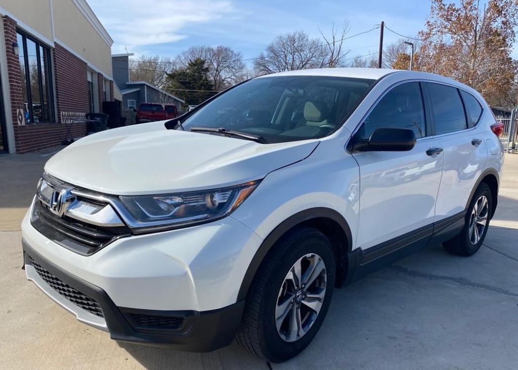 2019 White HONDA CR-V LX (2HKRW5H39KH) with an 2.4L engine, Continuously Variable transmission, located at 4415 NE 28th St, Haltom City, TX, 76117, (817) 222-1289, 32.795322, -97.280937 - Photo #3
