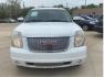 2007 WHITE GMC YUKON DENALI (1GKFK63887J) with an 6.2L engine, Automatic transmission, located at 4415 NE 28th St, Haltom City, TX, 76117, (817) 222-9334, 32.795322, -97.280937 - Photo#1