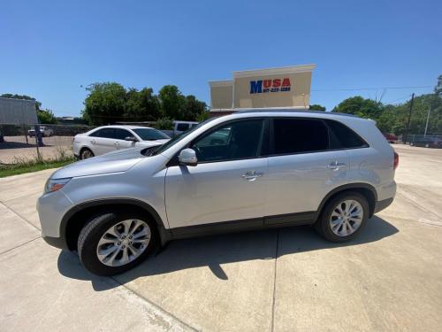 2014 KIA SORENTO 4DR
