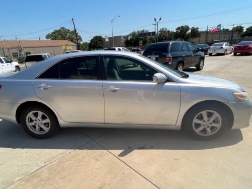 2010 TOYOTA CAMRY 4DR