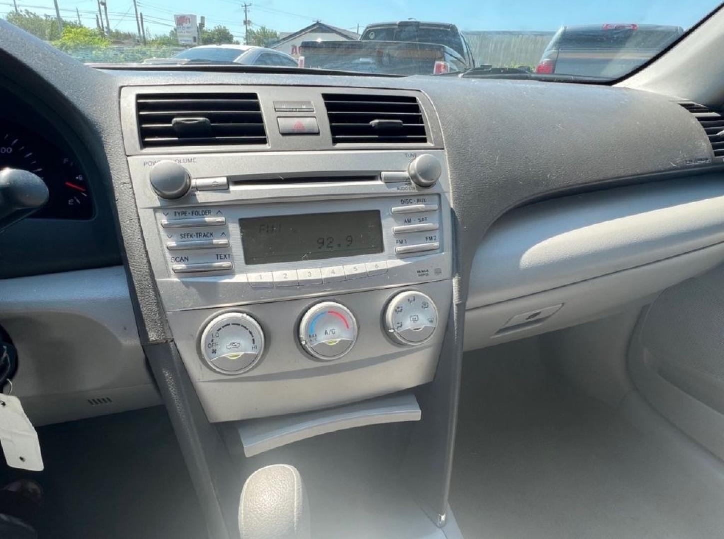 2010 SILVER TOYOTA CAMRY BASE (4T4BF3EK3AR) with an 2.5L engine, Automatic transmission, located at 4415 NE 28th St, Haltom City, TX, 76117, (817) 222-9334, 32.795322, -97.280937- Photo#8