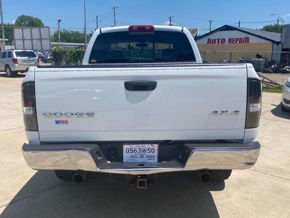 2002 White DODGE RAM 1500 (1D7HU18Z92S) with an 5.9L engine, Automatic transmission, located at 4415 NE 28th St, Haltom City, TX, 76117, (817) 222-1289, 32.795322, -97.280937 - Photo #5