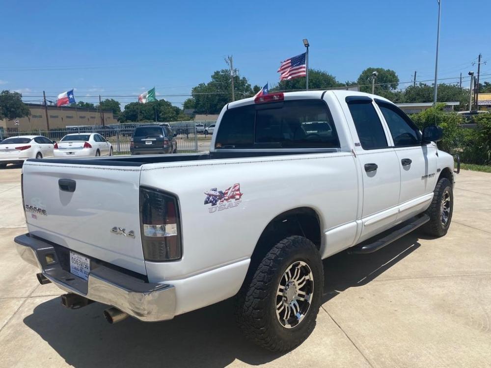 2002 White DODGE RAM 1500 (1D7HU18Z92S) with an 5.9L engine, Automatic transmission, located at 4415 NE 28th St, Haltom City, TX, 76117, (817) 222-1289, 32.795322, -97.280937 - Photo #6