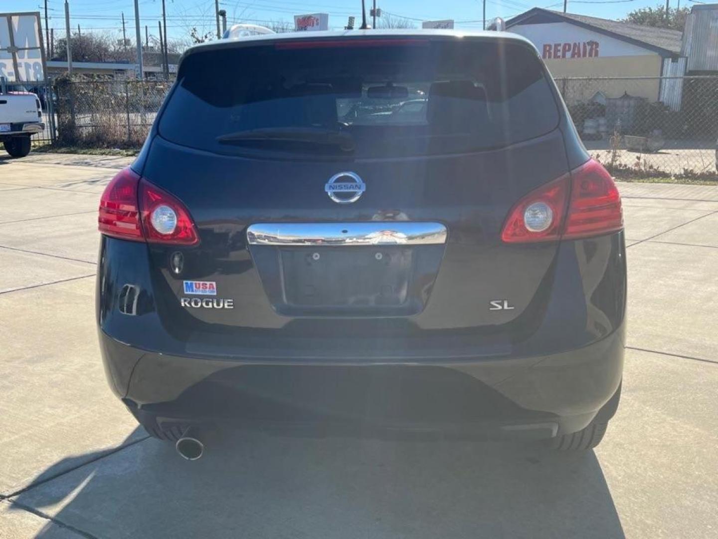 2013 BLACK NISSAN ROGUE S (JN8AS5MT0DW) with an 2.5L engine, Continuously Variable transmission, located at 4415 NE 28th St, Haltom City, TX, 76117, (817) 222-9334, 32.795322, -97.280937 - Photo#5