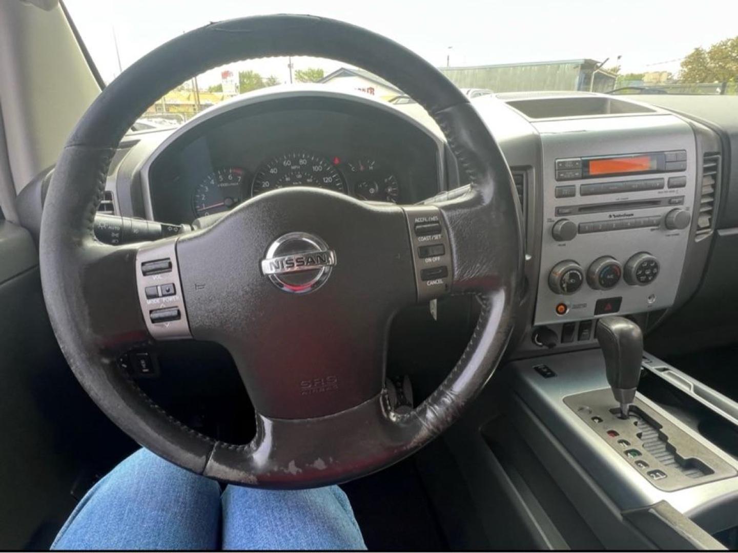 2005 BLUE NISSAN TITAN XE (1N6AA07AX5N) with an 5.6L engine, Automatic transmission, located at 4415 NE 28th St, Haltom City, TX, 76117, (817) 222-9334, 32.795322, -97.280937 - Photo#5