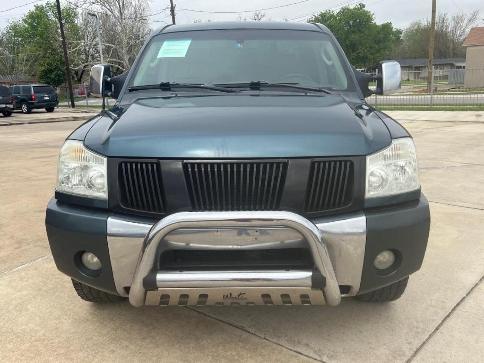 2005 BLUE NISSAN TITAN XE (1N6AA07AX5N) with an 5.6L engine, Automatic transmission, located at 4415 NE 28th St, Haltom City, TX, 76117, (817) 222-9334, 32.795322, -97.280937 - Photo #3
