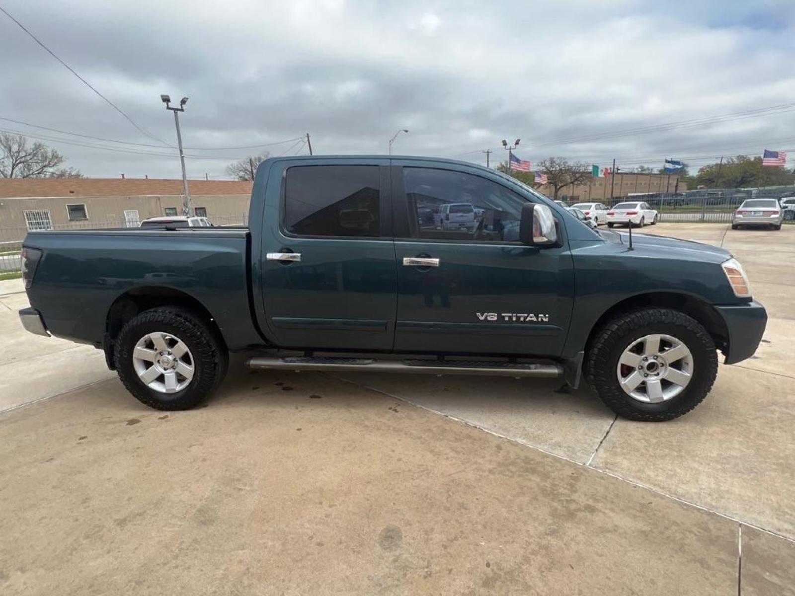 2005 BLUE NISSAN TITAN XE (1N6AA07AX5N) with an 5.6L engine, Automatic transmission, located at 4415 NE 28th St, Haltom City, TX, 76117, (817) 222-9334, 32.795322, -97.280937 - Photo #5